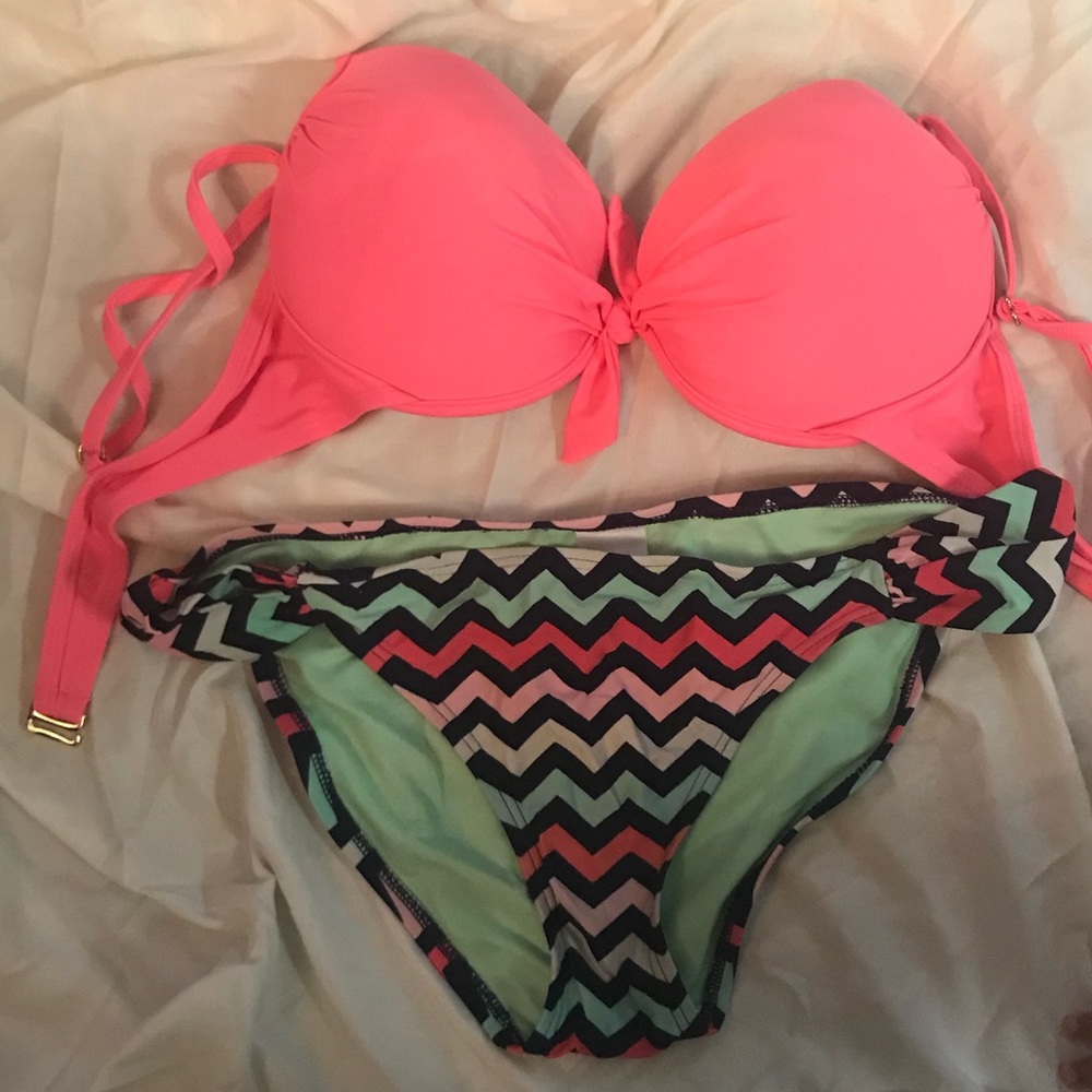 Bathing suit